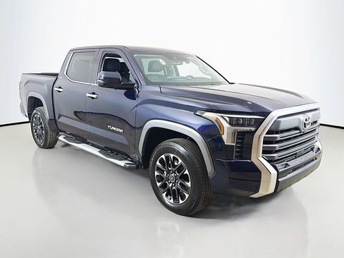 Used 2023 Toyota Tundra Limited image 2