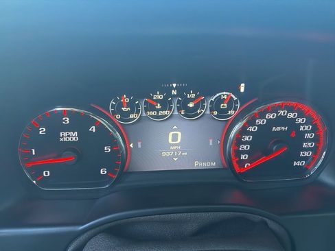 Used 2016 GMC Yukon XL Denali image 24