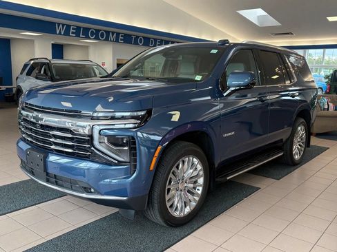 Used 2026 Chevrolet Tahoe LT w/ Comfort Package AWD/4WD image 1