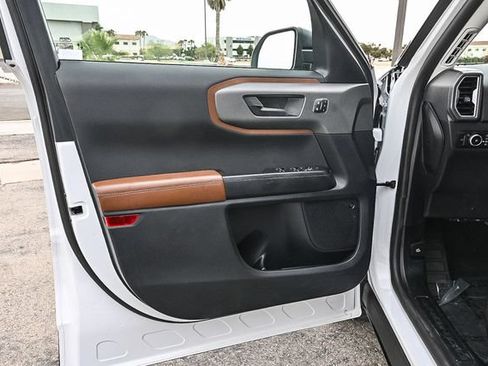 Certified 2025 Ford Bronco Sport Outer Banks w/ Outer Banks Tech Package+ AWD/4WD image 24
