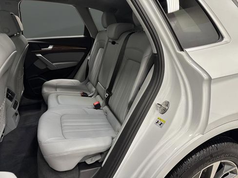 Used 2023 Audi Q5 2.0T Premium Plus w/ Premium Plus Package image 29