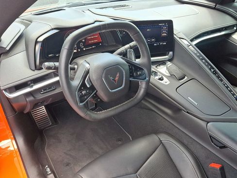 Used 2020 Chevrolet Corvette Stingray Preferred Cpe w/ 2LT Preferred Equipment Group RWD image 11