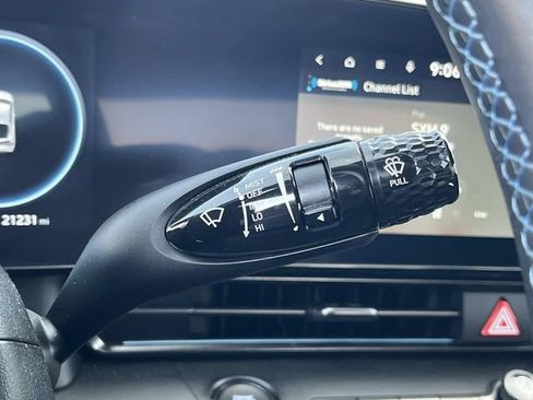 Certified 2023 Hyundai Elantra N image 32