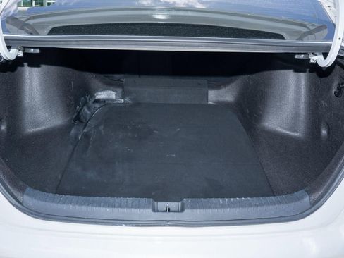 Certified 2023 Honda Accord EX image 9