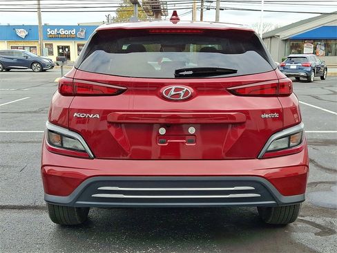 Used 2023 Hyundai Kona SEL image 8