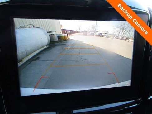 Used 2019 Chevrolet Traverse LT image 14