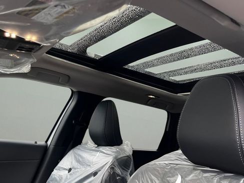 New 2025 Mitsubishi Outlander Trail Edition AWD/4WD image 13
