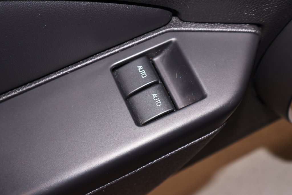 Used 2014 Ford Mustang GT Premium RWD image 12