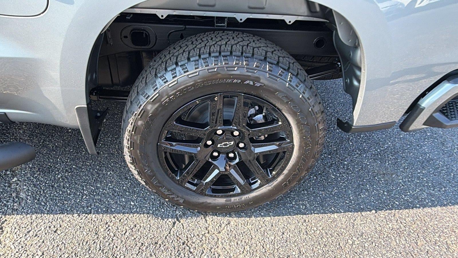 New 2026 Chevrolet Silverado 1500 RST w/ RST Select Package AWD/4WD image 11