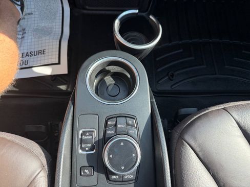 Used 2014 BMW i3 RWD image 16