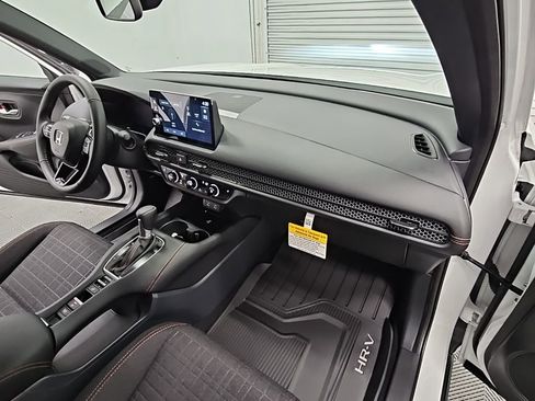 New 2026 Honda HR-V Sport image 35