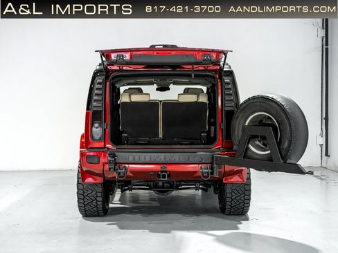 Used 2009 HUMMER H2 Luxury image 30