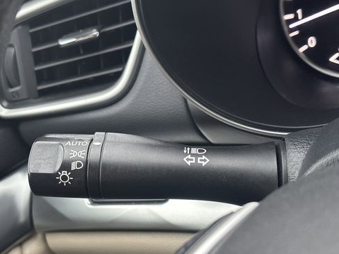 Used 2019 Nissan Maxima 3.5 SV w/ Floor Mat Group image 28