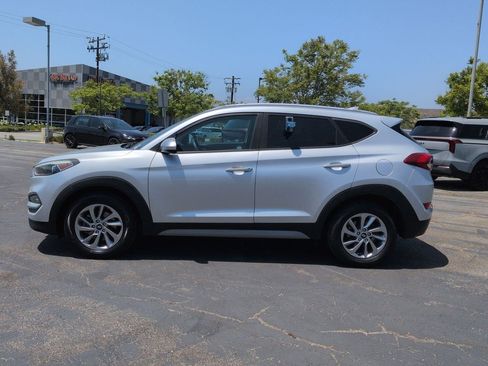 Used 2018 Hyundai Tucson SEL FWD image 9