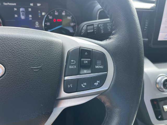 Used 2022 Ford Explorer XLT w/ Equipment Group 202A RWD image 24