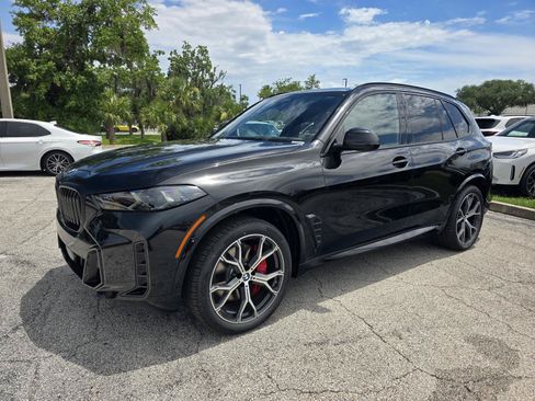 New 2026 BMW X5 xDrive40i w/ M Sport Package AWD/4WD image 5