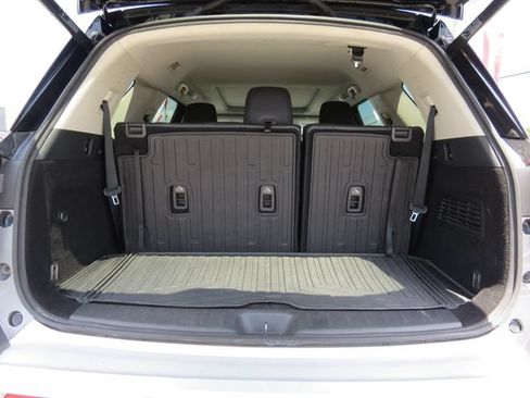 Used 2022 Nissan Pathfinder SL w/ SL Premium Package FWD image 14