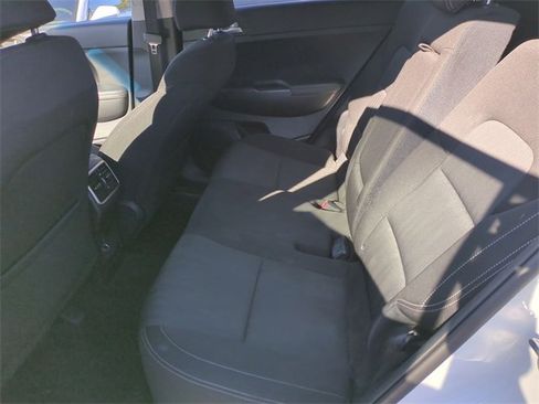 Used 2020 Kia Sportage LX image 13