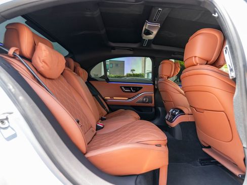 Used 2022 Mercedes-Benz S 580 4MATIC Sedan image 29