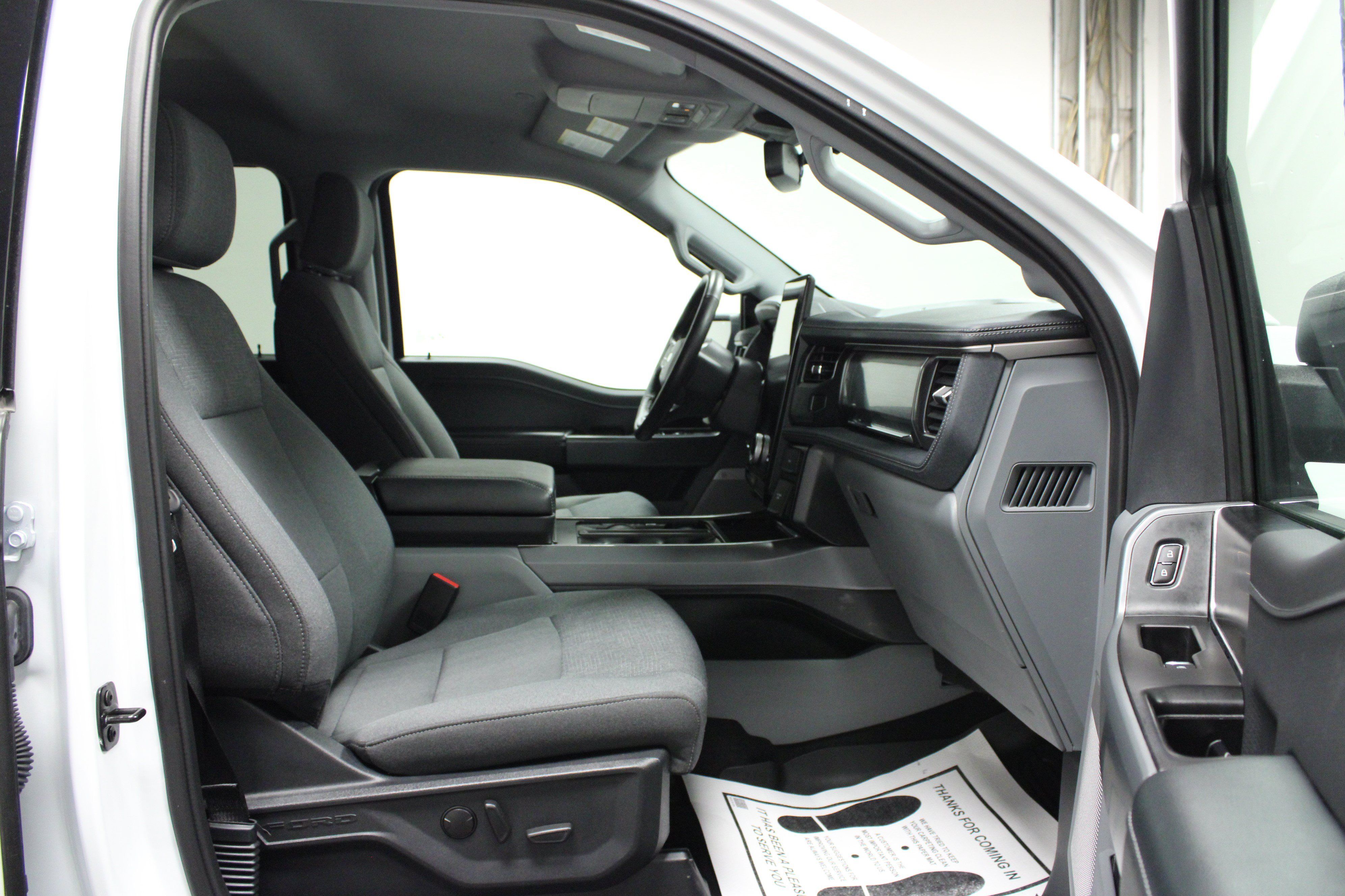 Used 2024 Ford F150 Lightning Flash AWD/4WD image 16