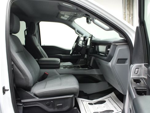 Used 2024 Ford F150 Lightning Flash AWD/4WD image 16