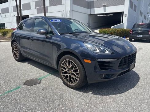 Used 2018 Porsche Macan image 1