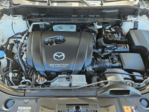 Used 2017 MAZDA CX-5 Touring w/ Preferred Equipment Package image 31