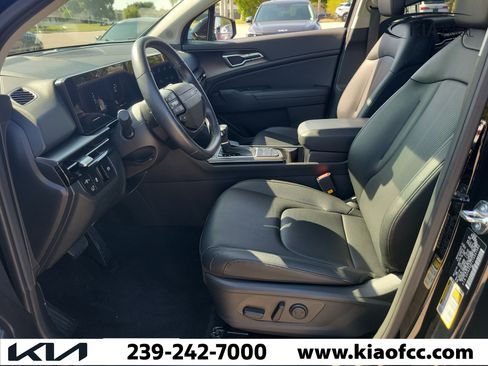 Used 2026 Kia Sportage EX FWD image 20