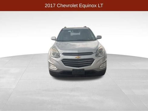 Used 2017 Chevrolet Equinox LT w/ Convenience Package image 2