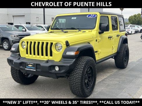 Used 2023 Jeep Wrangler Unlimited Sport image 1