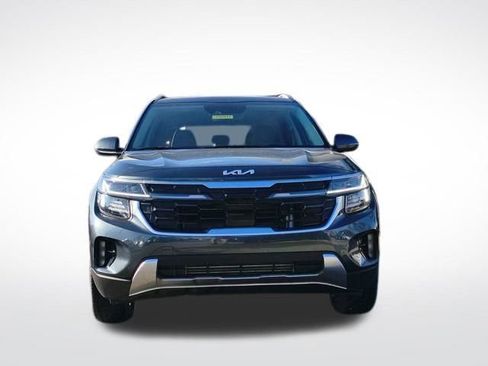 Certified 2024 Kia Seltos SX w/ SX Sunroof Package image 14