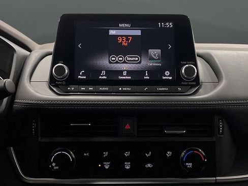 Used 2021 Nissan Rogue S image 7