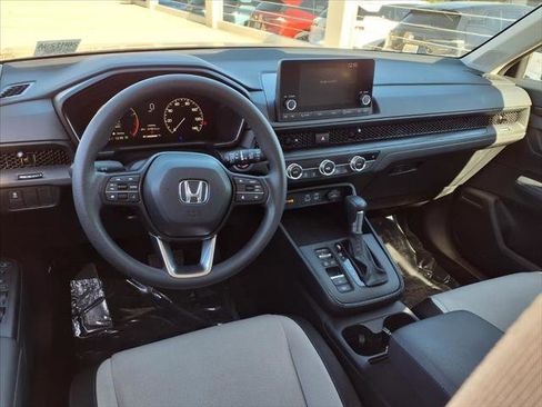 Used 2024 Honda CR-V EX image 9