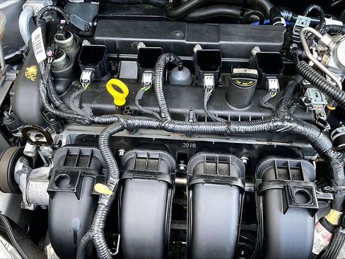 Used 2018 Ford Focus S image 32