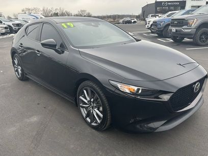 Used 2019 MAZDA MAZDA3 AWD Hatchback w/ Preferred Pkg