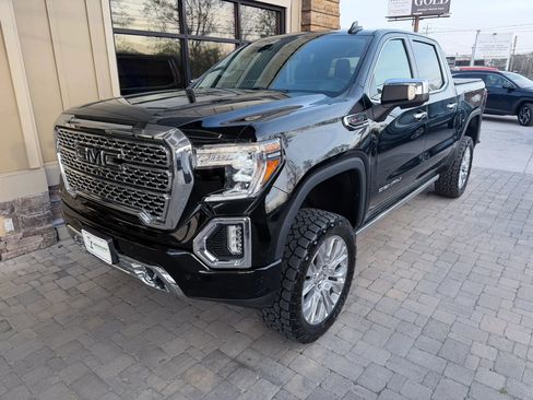 Used 2021 GMC Sierra 1500 Denali w/ Denali Ultimate Package image 2