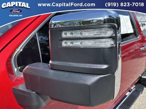 Used 2025 GMC Sierra 2500 SLT w/ SLT Premium Package AWD/4WD image 12