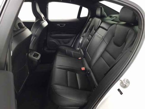 Used 2023 Volvo S60 B5 Plus w/ Climate Package image 29