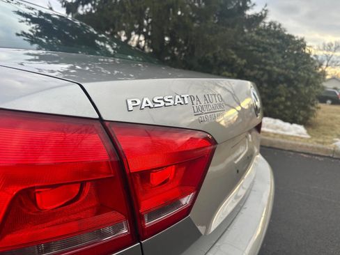 Used 2012 Volkswagen Passat 2.5 SE image 7
