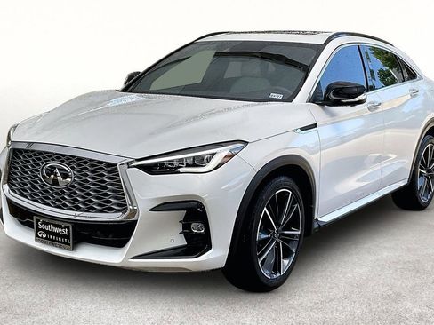 Used 2024 INFINITI QX55 Essential AWD/4WD image 9