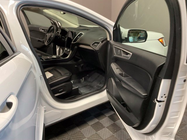 Used 2024 Ford Edge SEL w/ Convenience Package AWD/4WD image 22