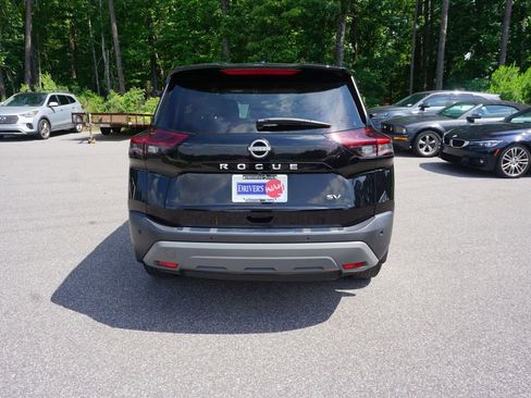 Used 2023 Nissan Rogue SV FWD image 19