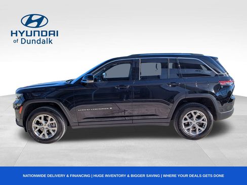 Used 2023 Jeep Grand Cherokee Limited image 12