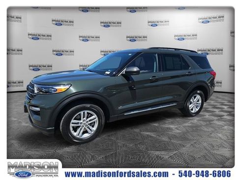 Certified 2023 Ford Explorer XLT w/ Equipment Group 202A AWD/4WD image 1