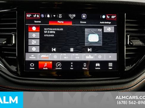 Used 2025 Dodge Durango GT RWD image 42