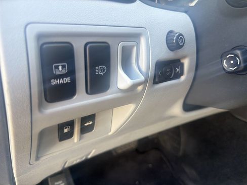 Used 2008 Lexus IS 350 RWD image 19