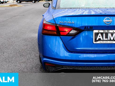 Used 2025 Nissan Altima 2.5 SR image 12