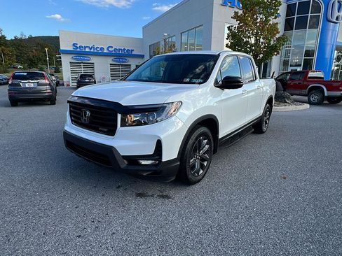 Used 2021 Honda Ridgeline Sport image 8