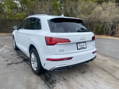 Used 2023 Audi Q5 2.0T Premium w/ Convenience Package image 5