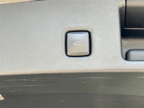 Used 2024 Ford Escape ST-Line image 29